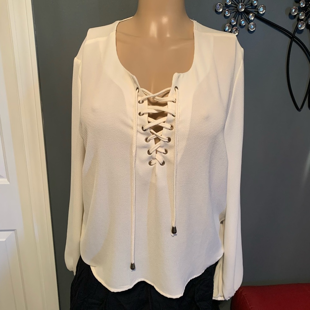 Off-white top XL